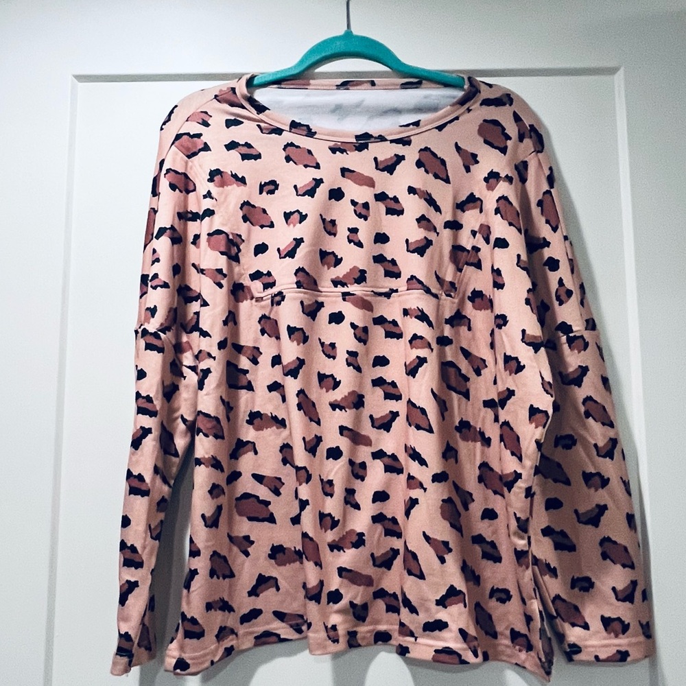 Boutique Leopard Blouse Large